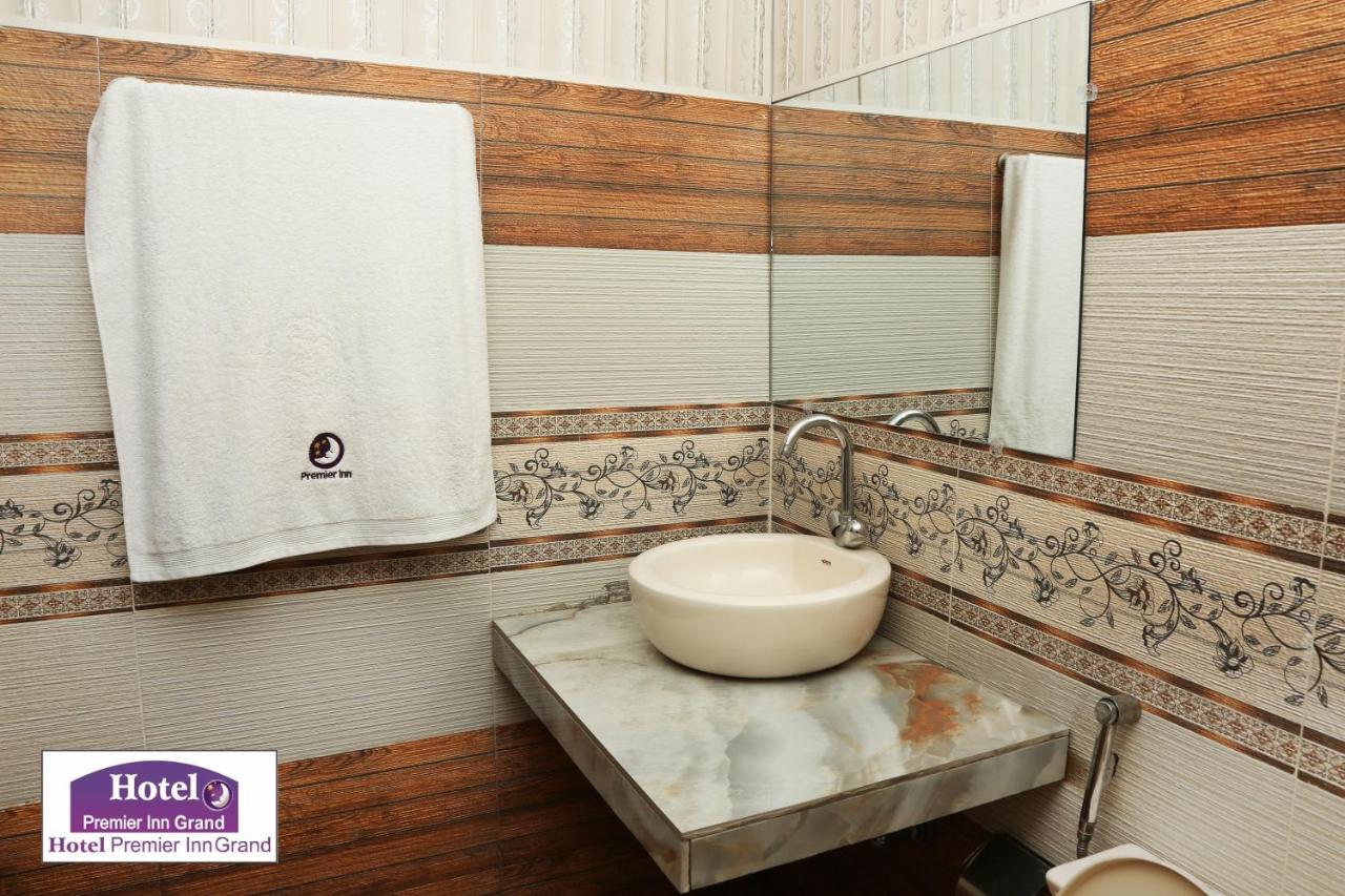 Premier Inn Johar Town Lahore Buitenkant foto