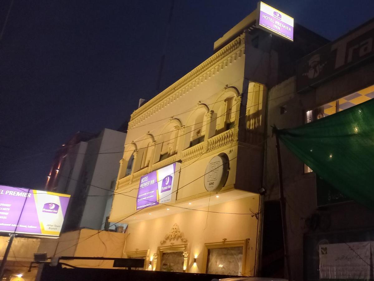 Premier Inn Johar Town Lahore Buitenkant foto