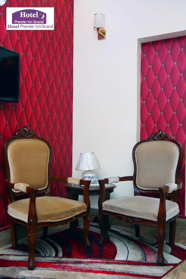Premier Inn Johar Town Lahore Buitenkant foto