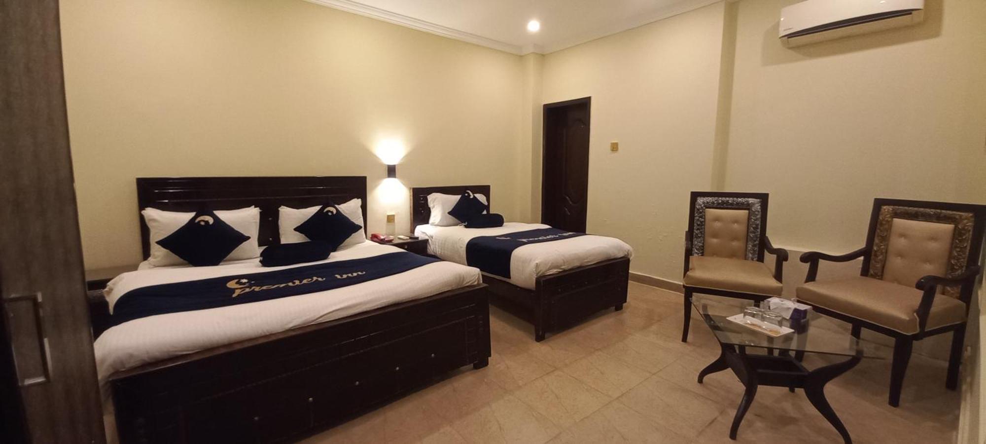 Premier Inn Johar Town Lahore Buitenkant foto