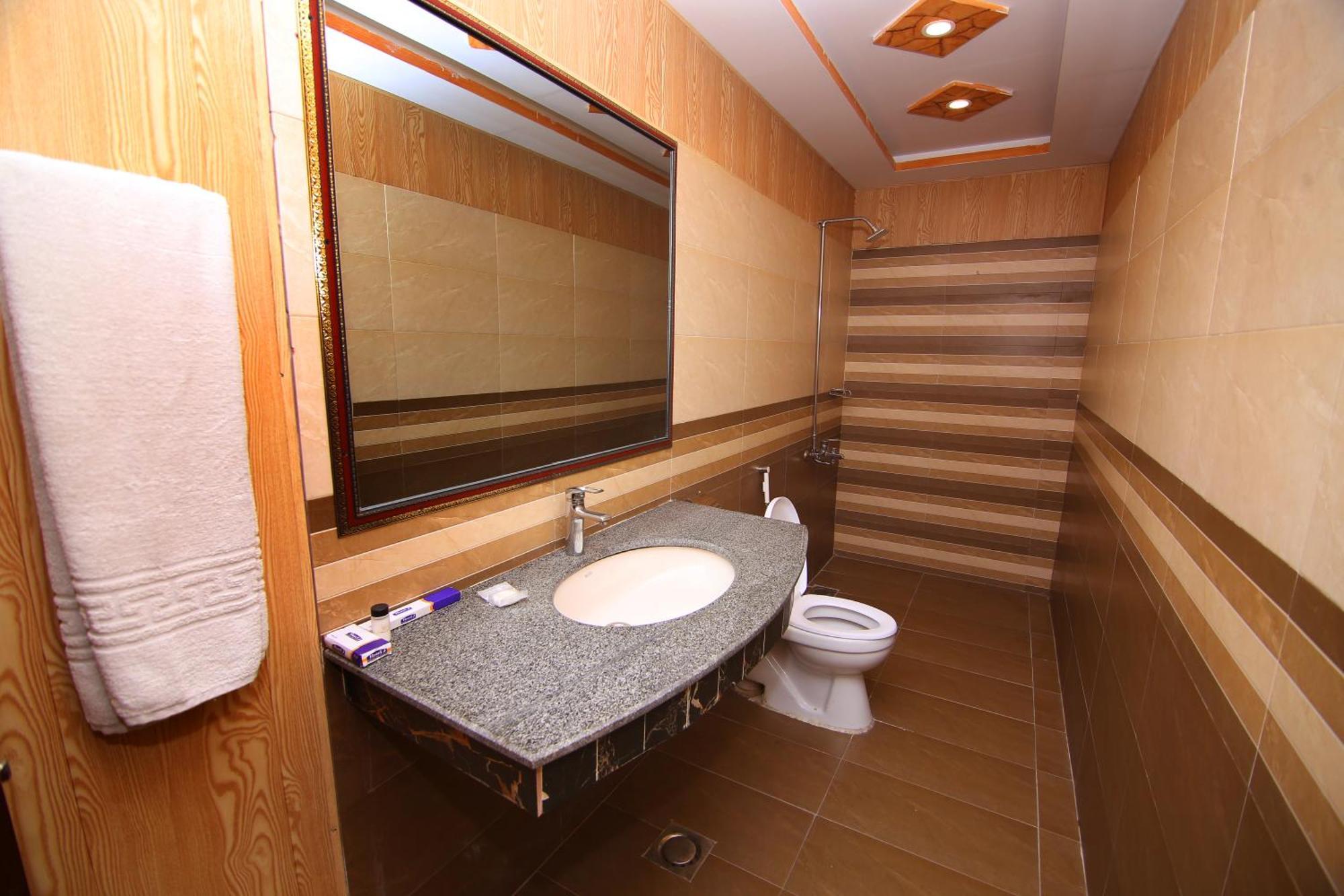Premier Inn Johar Town Lahore Buitenkant foto