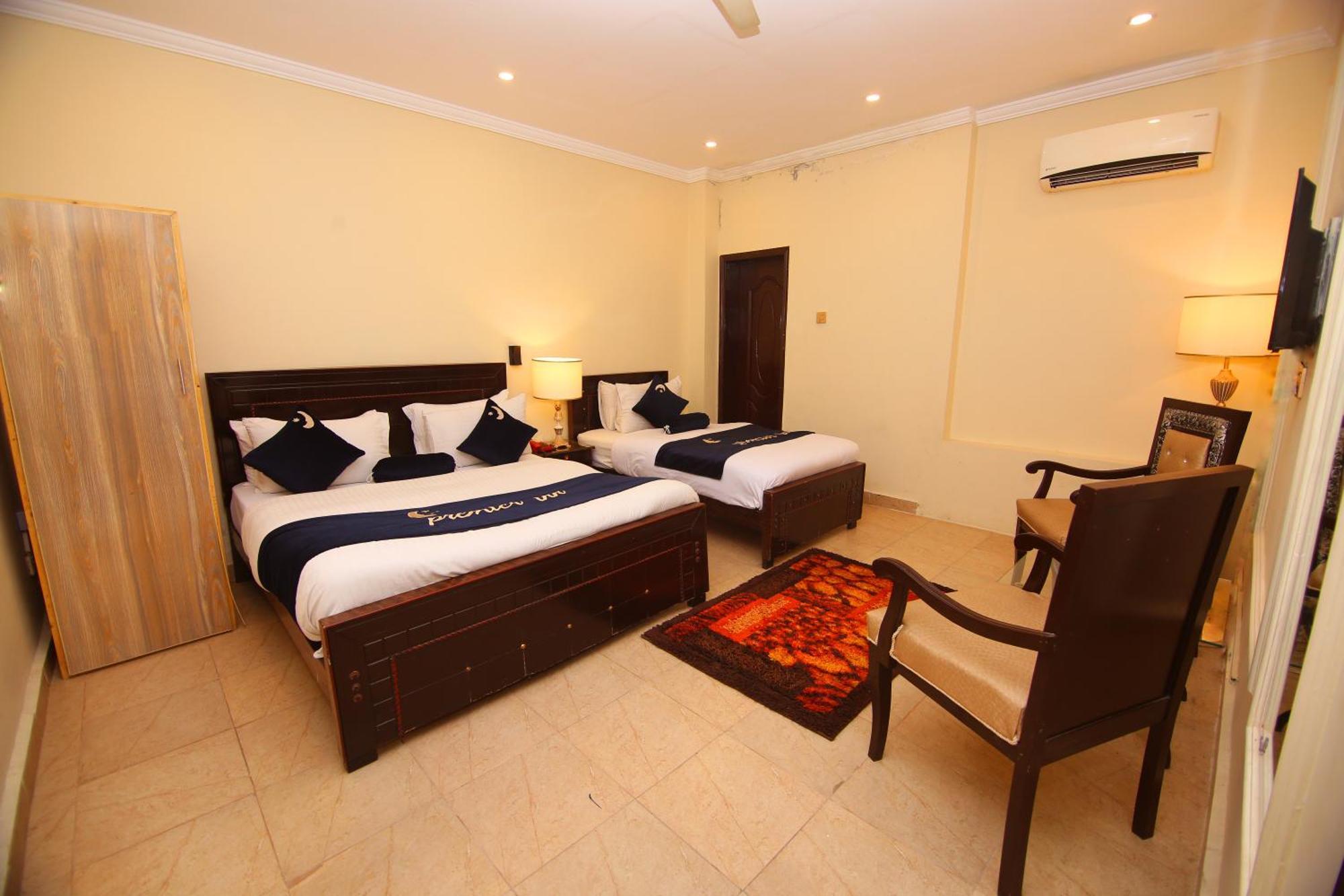 Premier Inn Johar Town Lahore Buitenkant foto