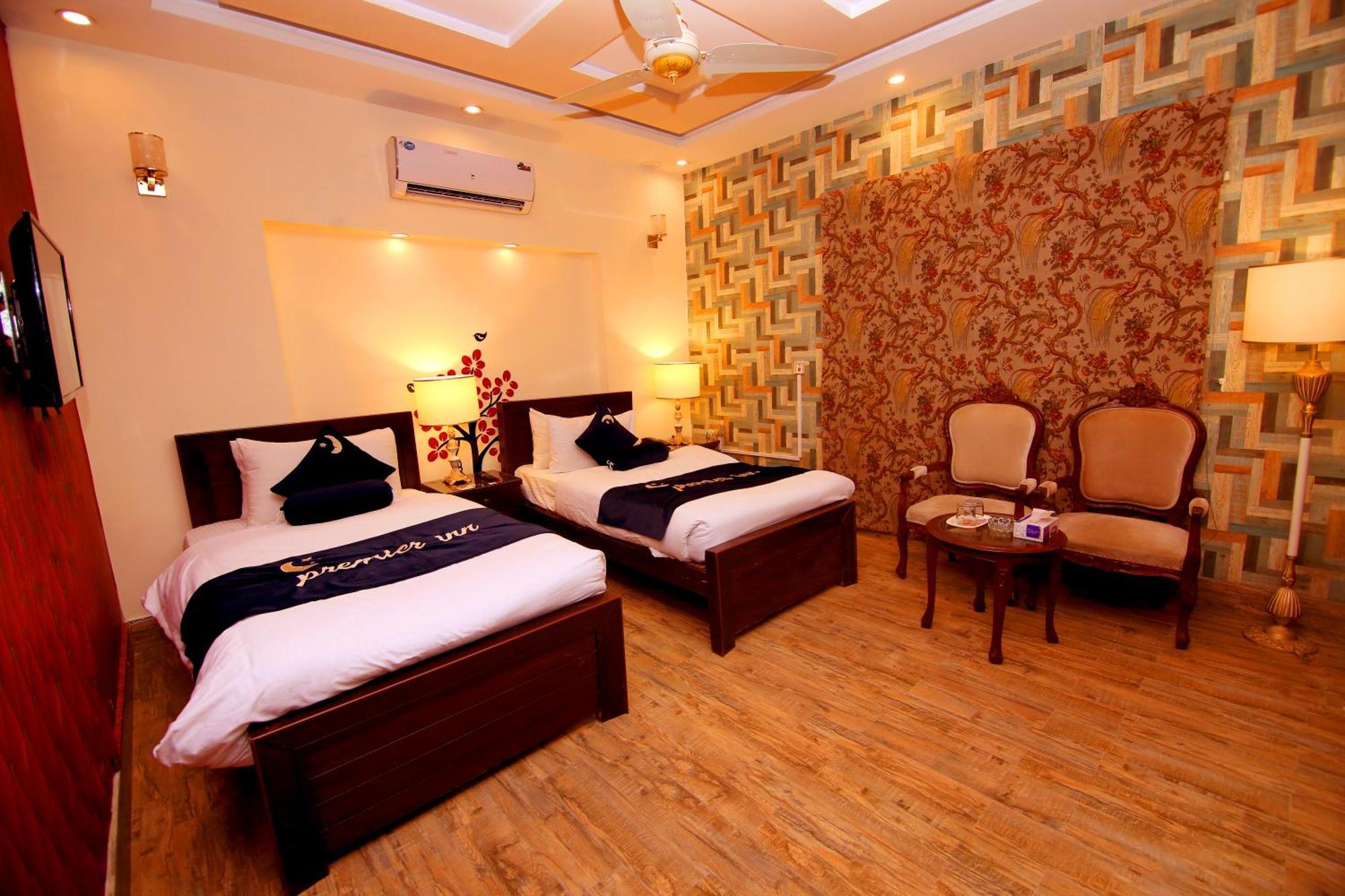 Premier Inn Johar Town Lahore Buitenkant foto