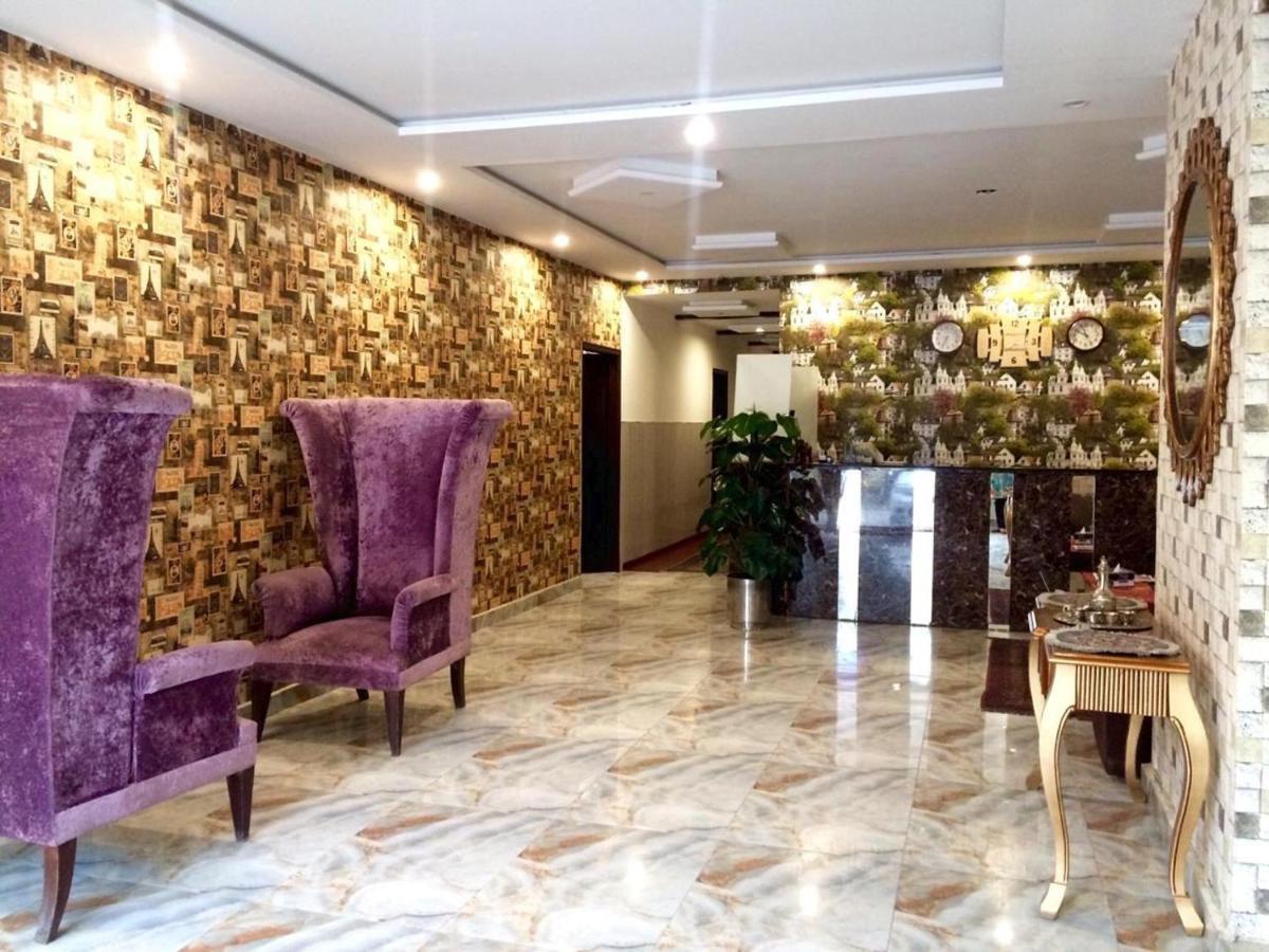 Premier Inn Johar Town Lahore Buitenkant foto
